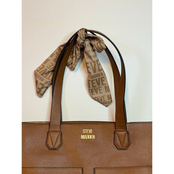 Steve Madden 3 Piece Handbag Set EXCELLENT CONDITION - Picture 2 of 8